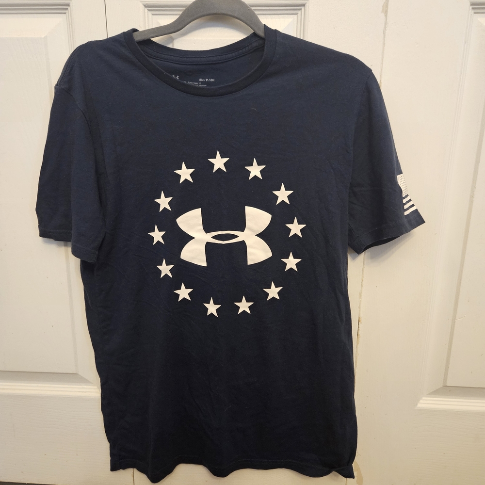 Under Armour Navy Blue Short Sleeve Tee with White Star Circle Logo